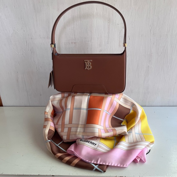🔴SOLD🔴 BURBERRY Classic Bundle- TB Monogram Bag Tan & Check Pink Scarf - Picture 10 of 16